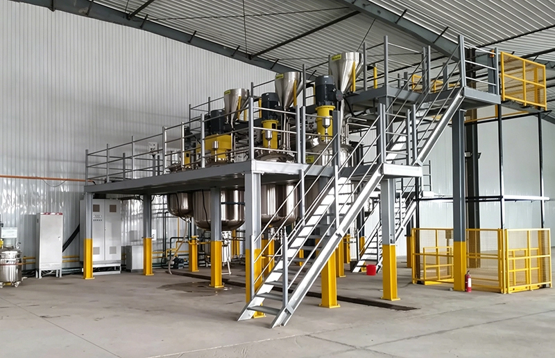Linea di produzione completa di vernici industriali a base acqua